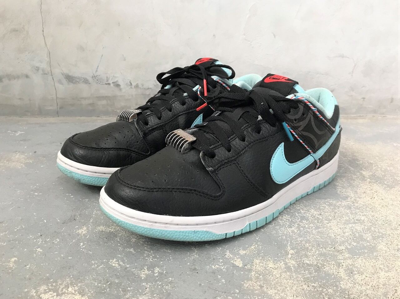 2022 NIKE DUNK LOW RETRO SE "BARBER SHOP" BLACK/COPA-WHITE-CHILE RED