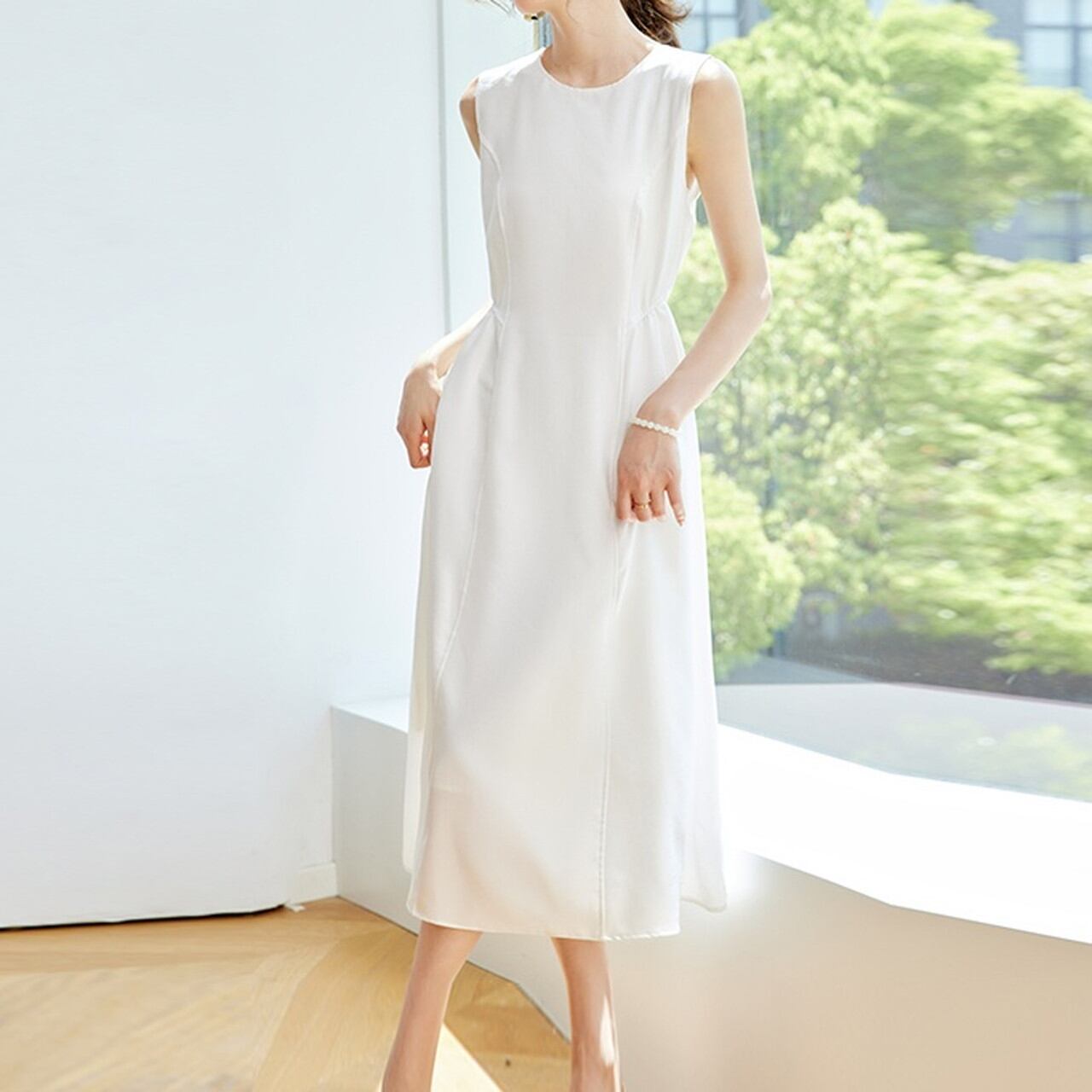 アンドゥムルメステール シースルー ノースリーブ ワンピース ホワイト 34 アンドゥムルメステール ANN DEMEULEMEESTER ワンピース 絹 シルク