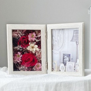 写真立て　文字入れOK　911レッド　フォトフレーム　誕生日　子育て感謝状　両親贈呈品　記念日　ウェディング