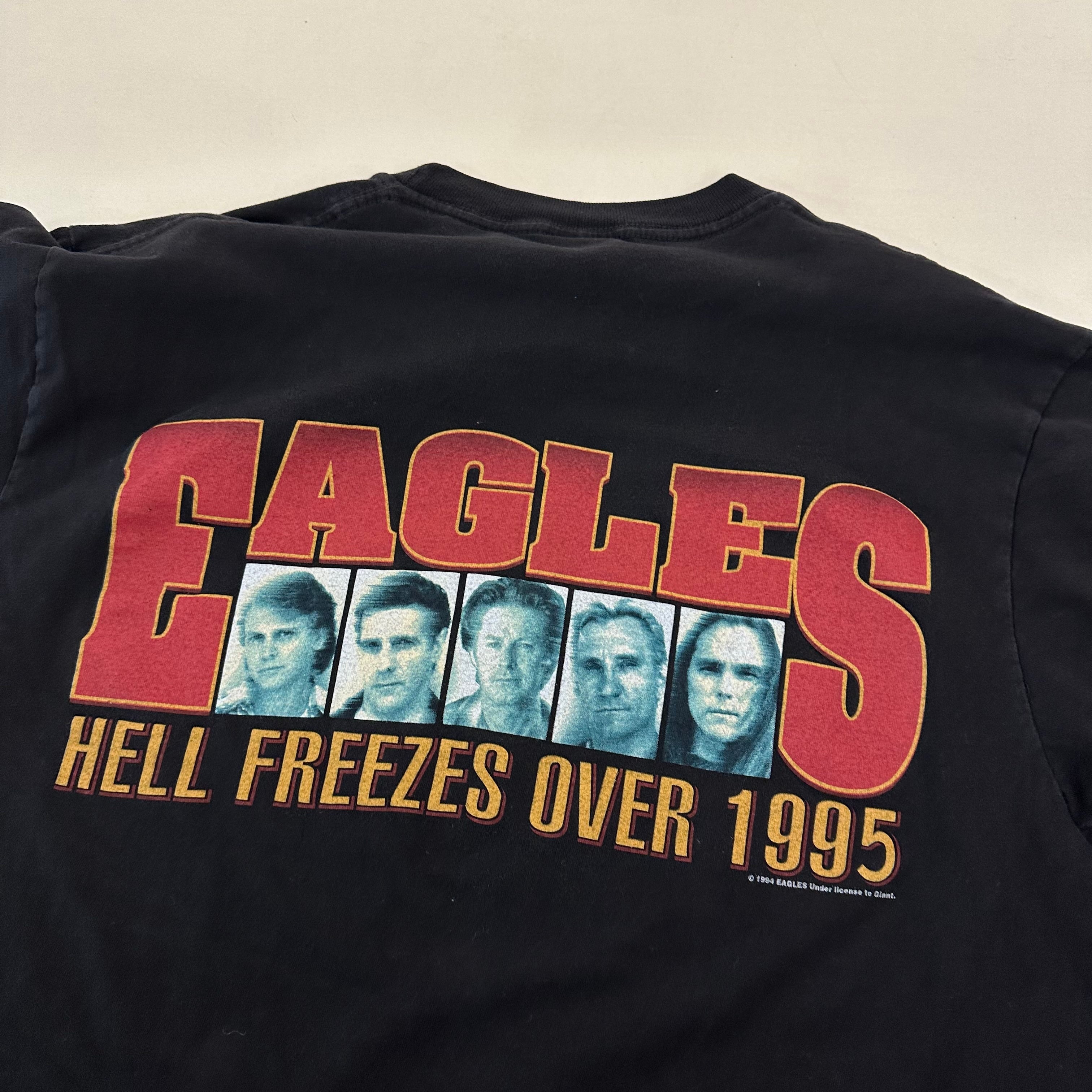 90s EAGLES T-SHIRT BLACK | BerBerJin Yuhodo
