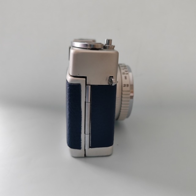 Konica C35 Flashmatic 整備済みフィルムカメラ｜ネイビーブルー・3ヶ月保証