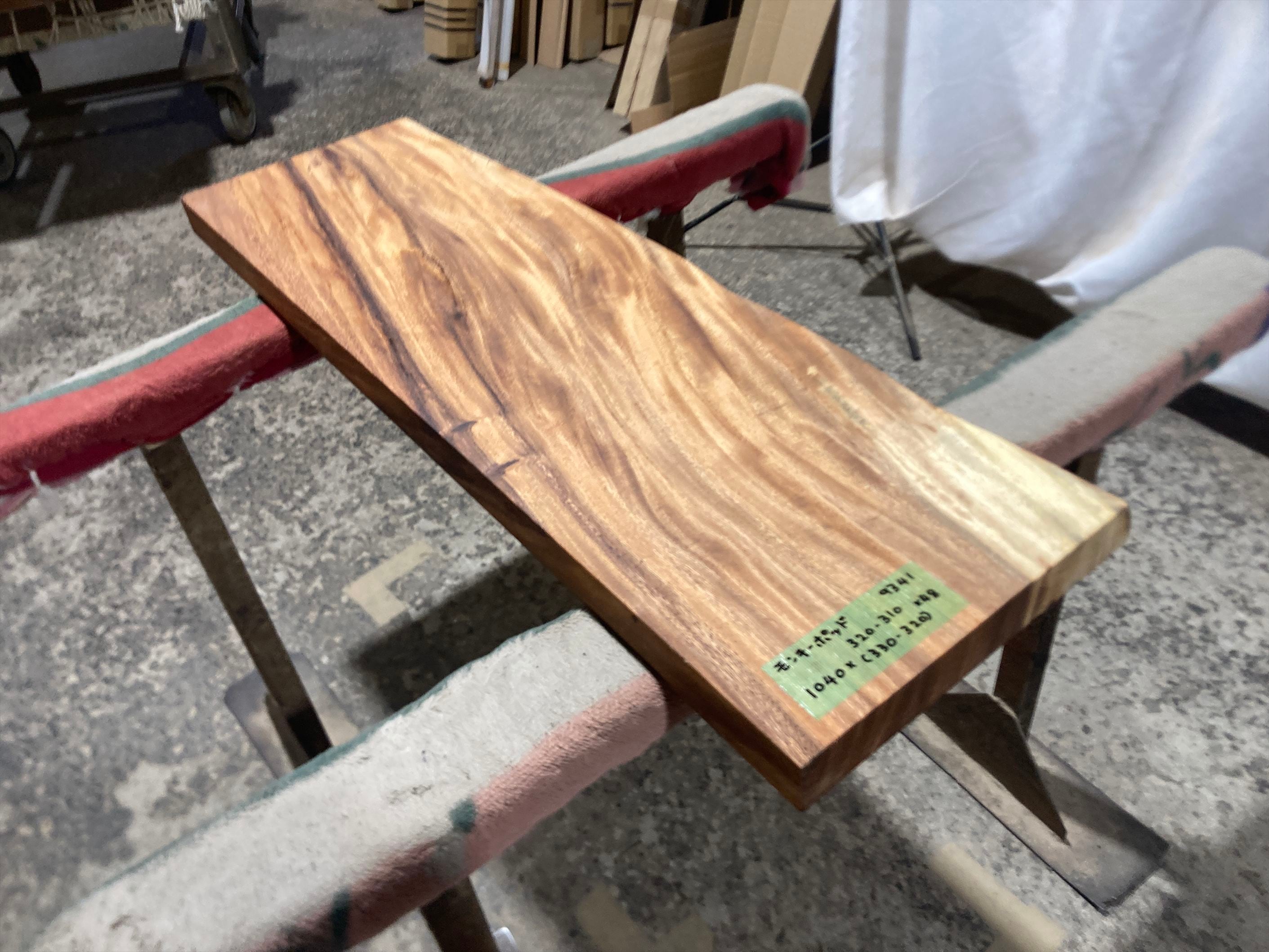 花台 | 銘木無垢材一枚板の来宝綜合銘木工業株式会社オンラインストア