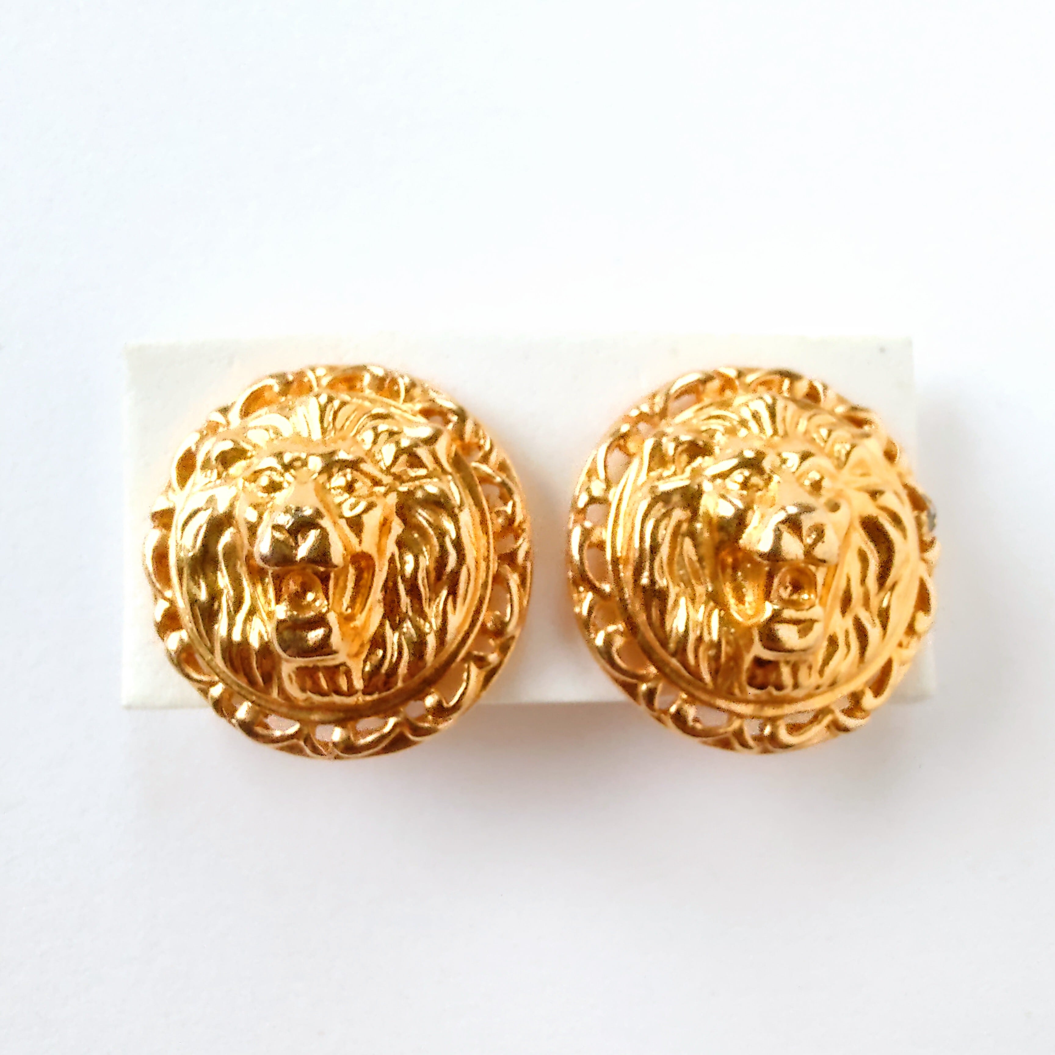 ANNE KLEIN》 lion round vintage earrings アンクライン ヴィンテージ