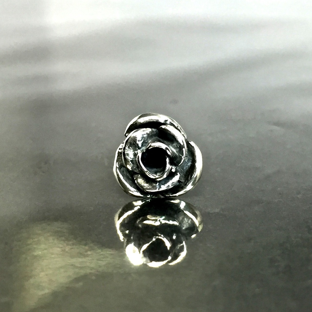 ROSE STUD / ローズピアス