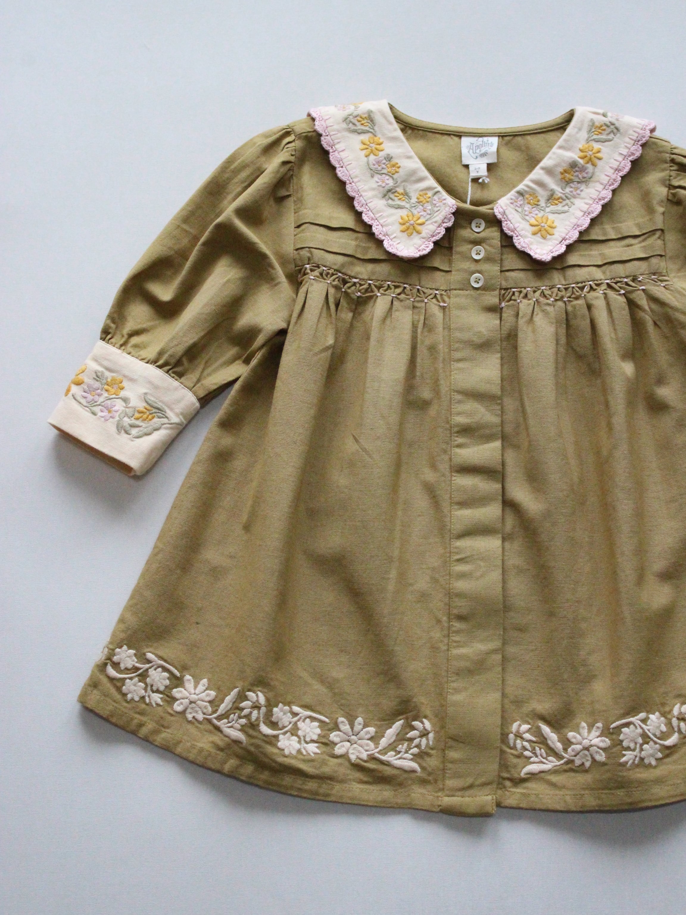 ワンピース Apolina Bette Dress - Dried Moss 3-5Y Apolina Bette Dress - Dried Moss 3-5Y Apolina Kids | Wylder Shop