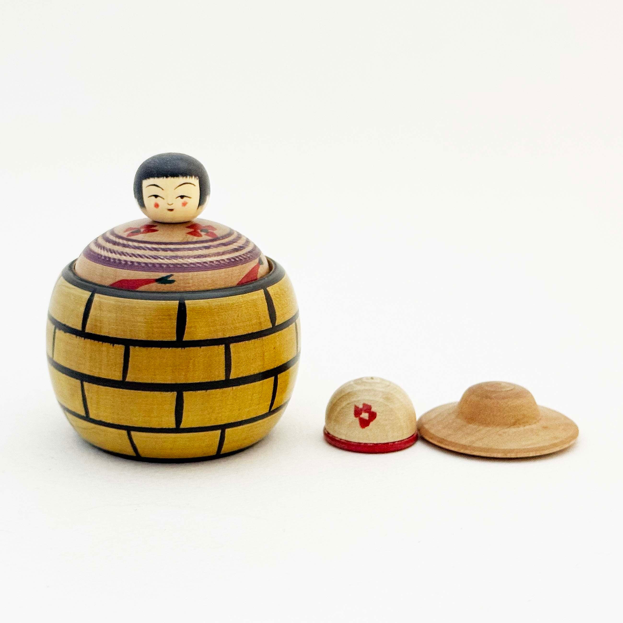 遠刈田系 / 六郷仁美工人（帽子着せ替え蓋物えじこB）