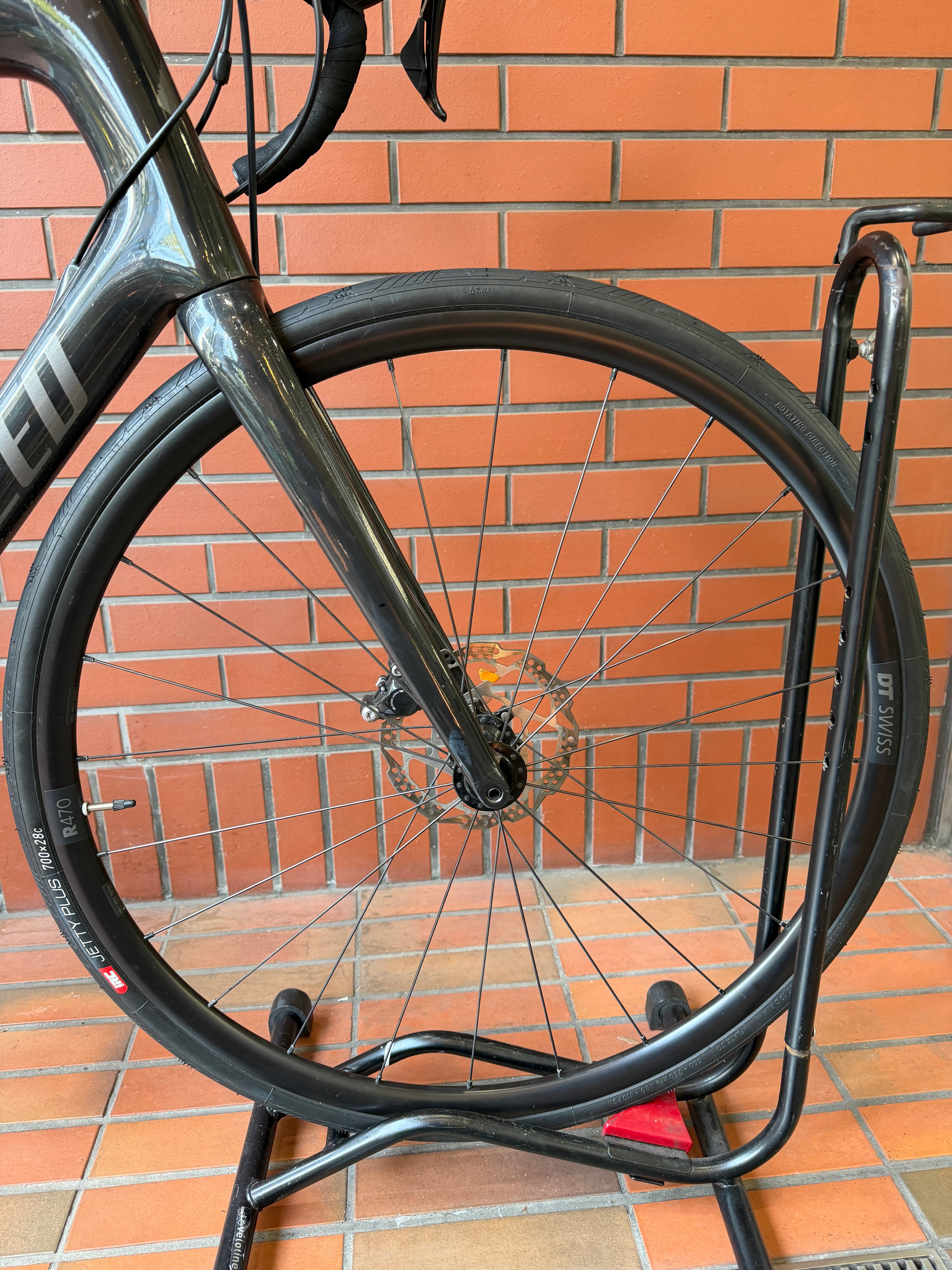 SPRv14) Specialized TARMAC SL6 SPORT-SHIMANO 105 / 最高の走行特性