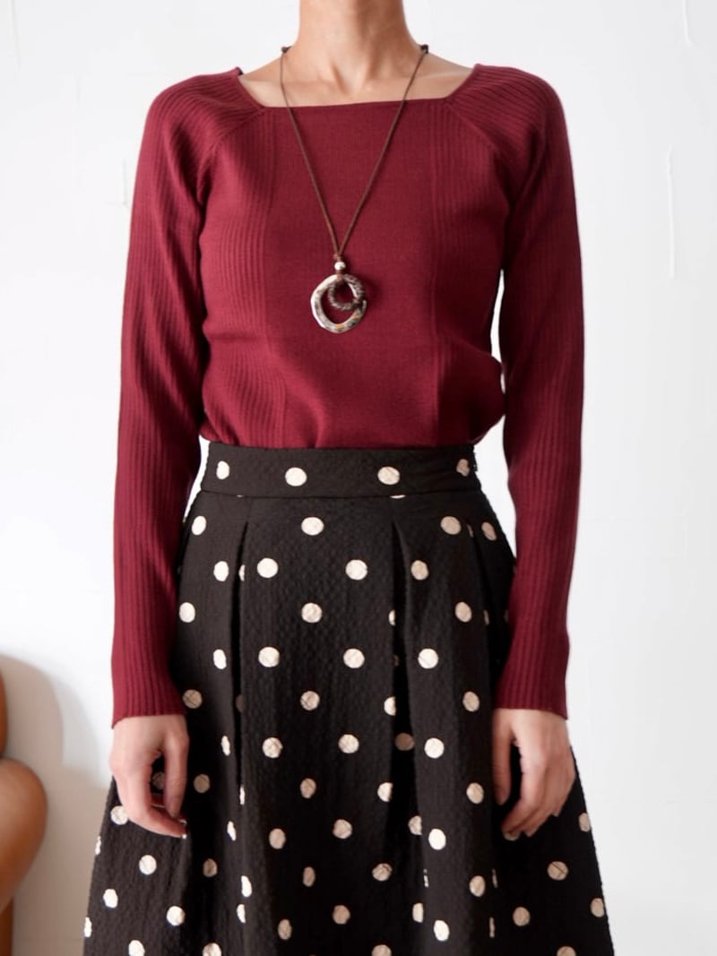 【SALE】259s. CLOCHE クロシェ / 前後着用可能スクエアニットトップス(wine/blue) (552-85618)