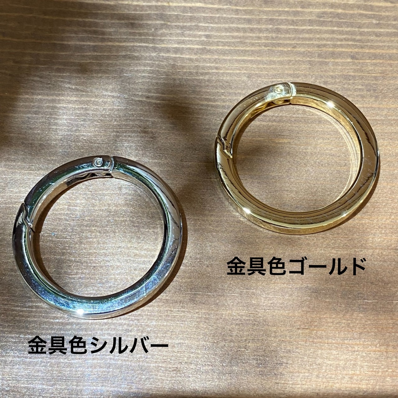 【完成品】プルメリア花のカラビナチャーム(花色ラメブラック) - 4