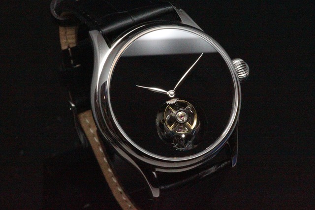 mataNoir Tourbillon