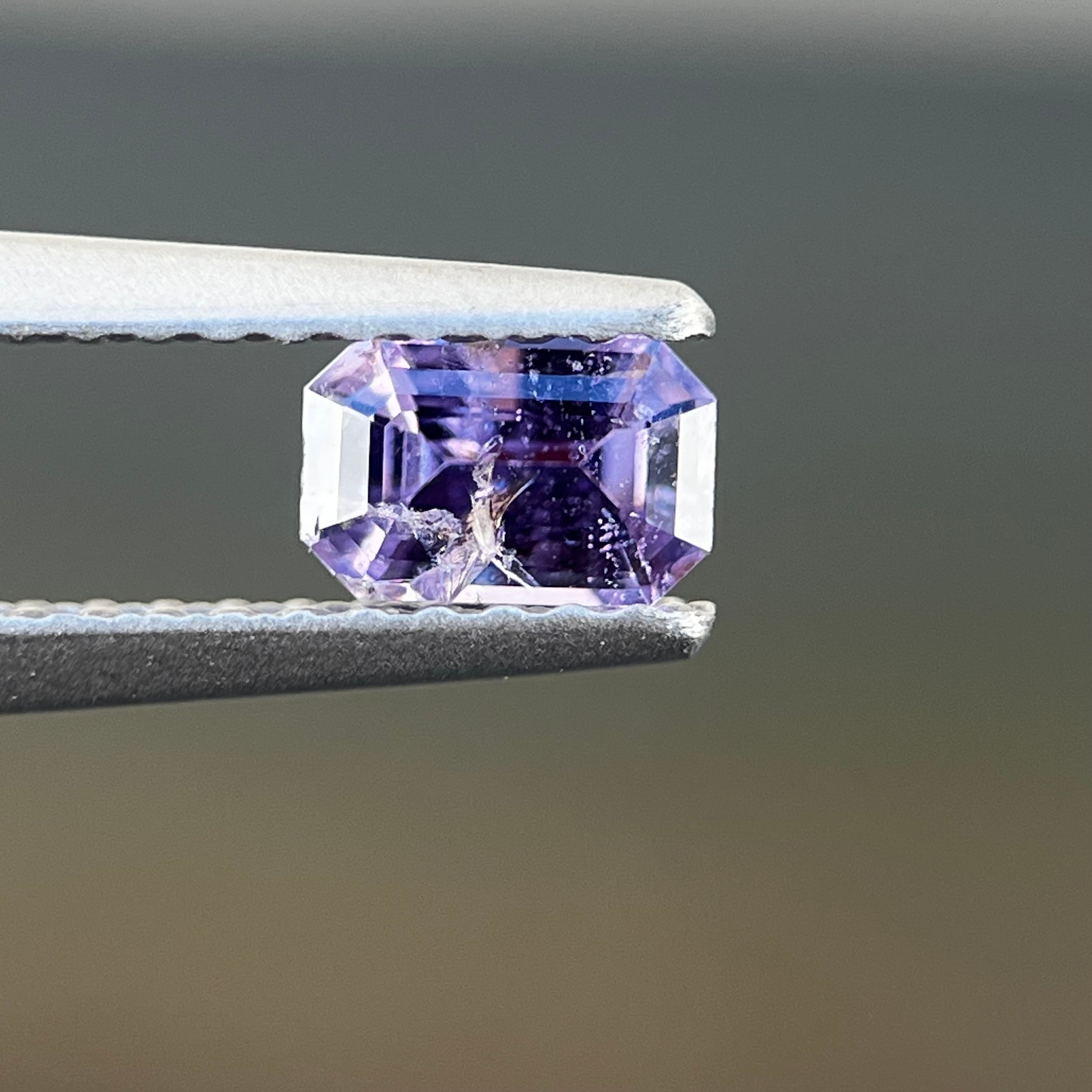 天然ピンクダイヤモンド FANCY INTENSE PURPLISH PINK 0.060ct