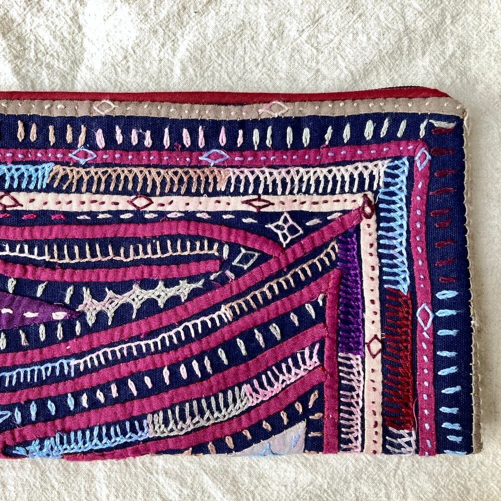 カッチ刺繍 刺繍クラッチポーチ|ラバリ