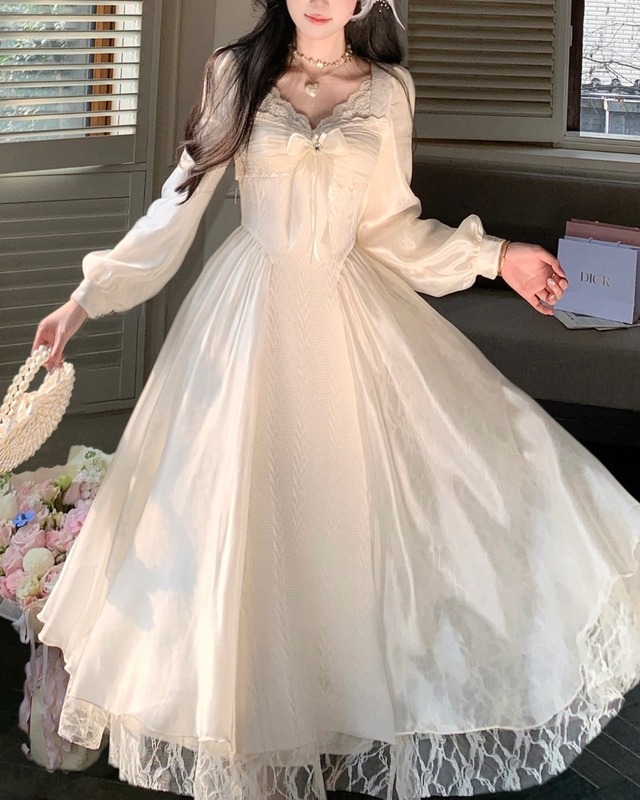 ホワイトケーブルシフォンワンピース　25W08342