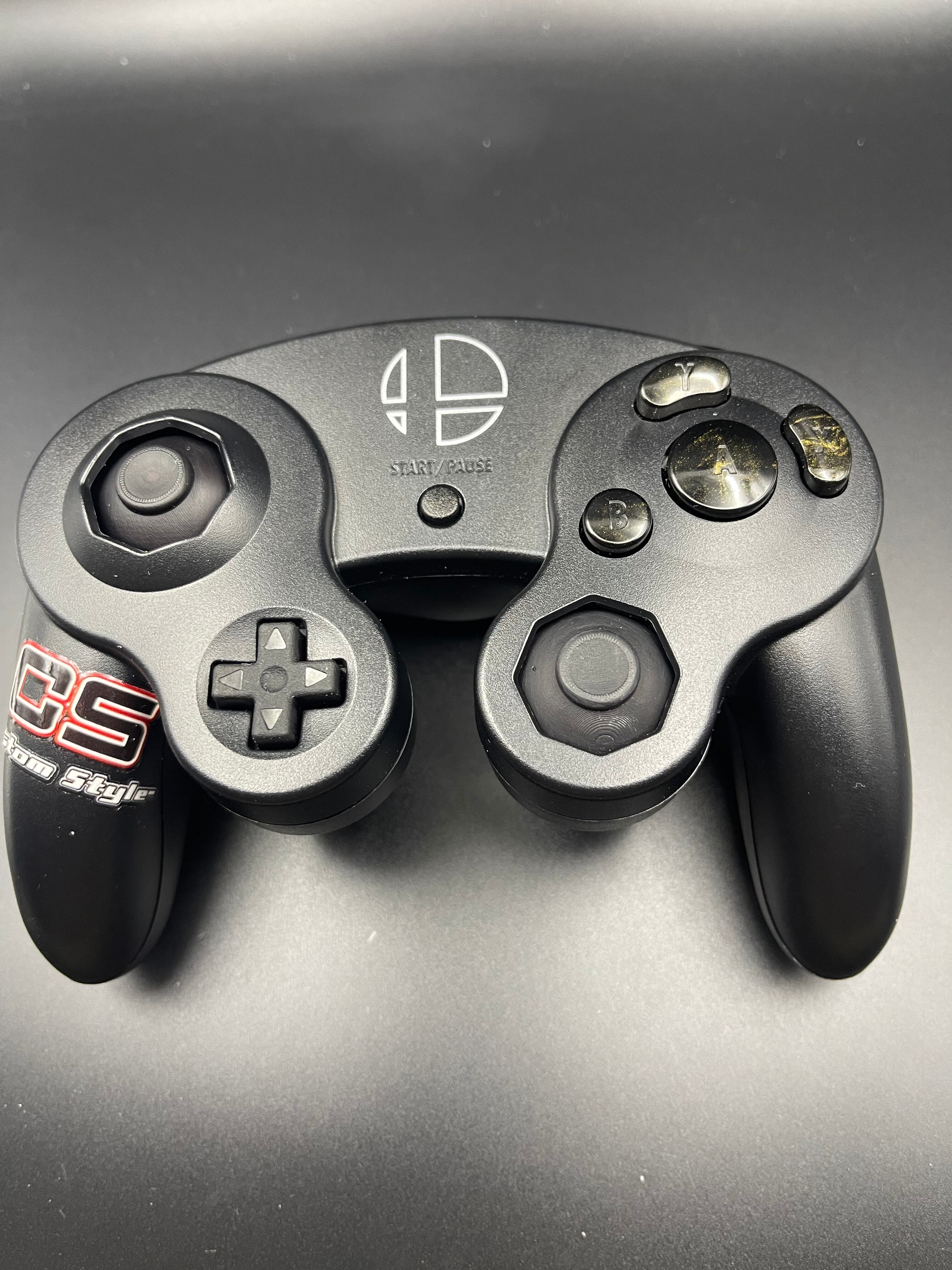 ゲームキューブコントローラー カスタムボタン 純正形状（メタルレッド