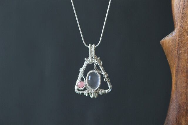 Rose quartz silver925 wirewrapping pendant