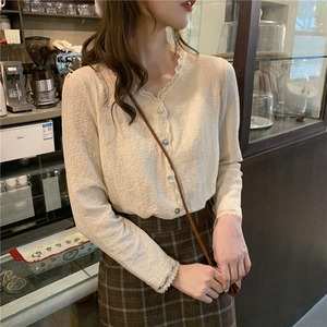 【人気上昇中 】 女性力アップ、クラシカルレース付けシャツ　A0588