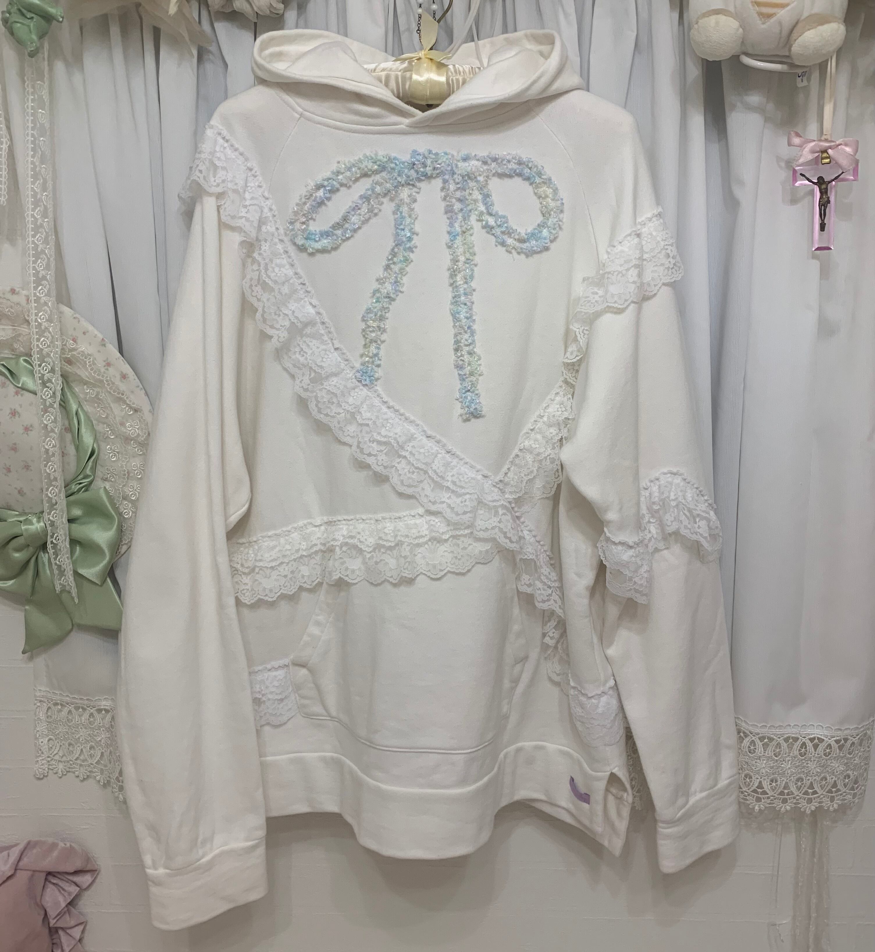 cb7d3df1a4b8deced966b27ddea173