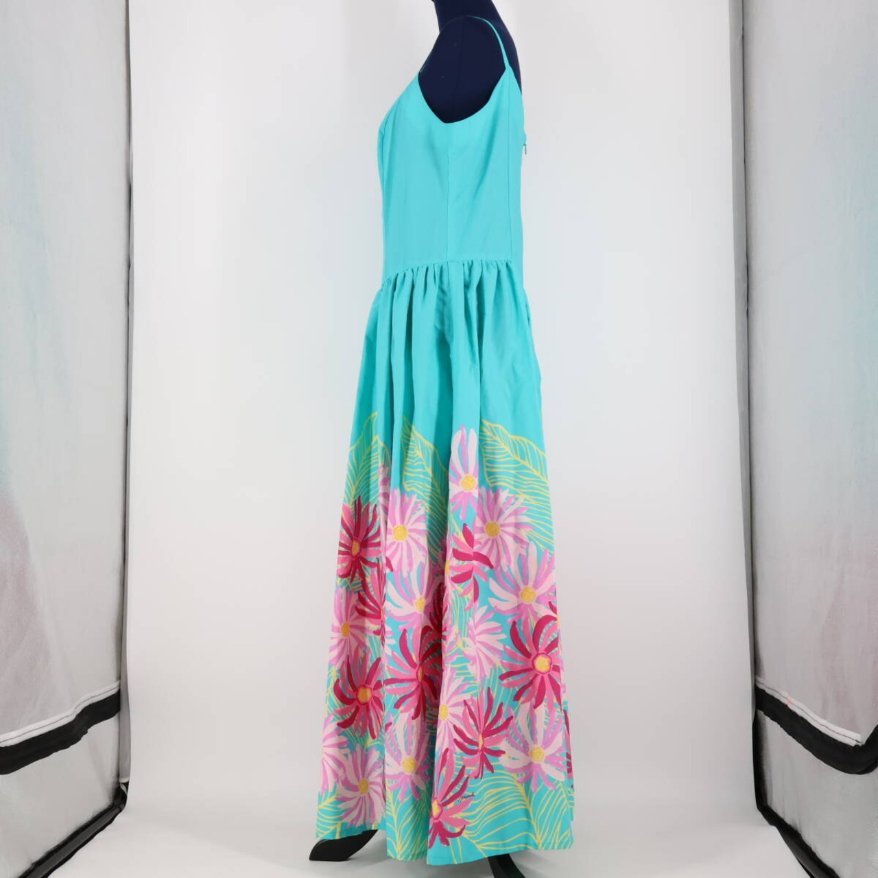 【美品 フラダンス衣装】グリーン Maunaloa マウナロア ワンピース ドレス 緑 花柄 ピンク 黄 キャミソール 袖なし かわいい