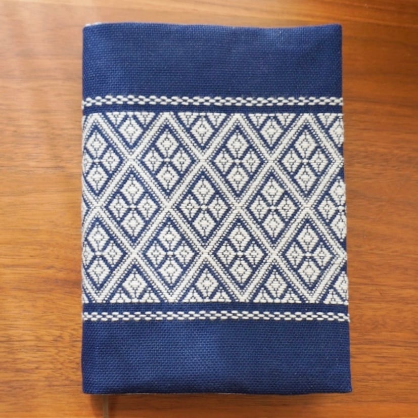 こぎん刺しA5サイズ手帳カバー(ネイビー) | こぎん刺しpetit＋ (プチ