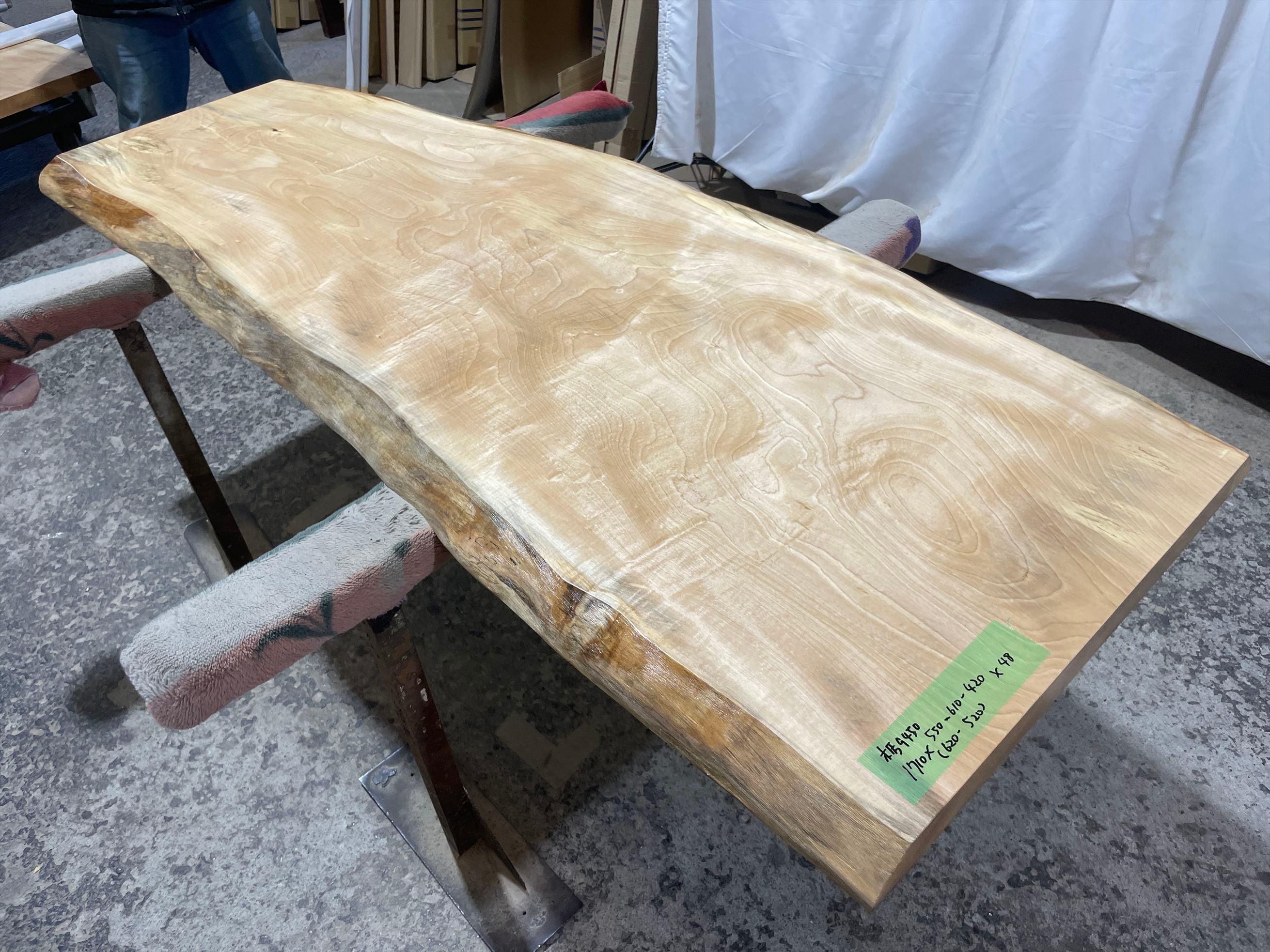 トチ9450 トチの木 一枚板無垢 乾燥材 1710x550-610-420x48mm カウンター 棚 テレビ台 カウンター センターテーブル 窓台 橡 栃