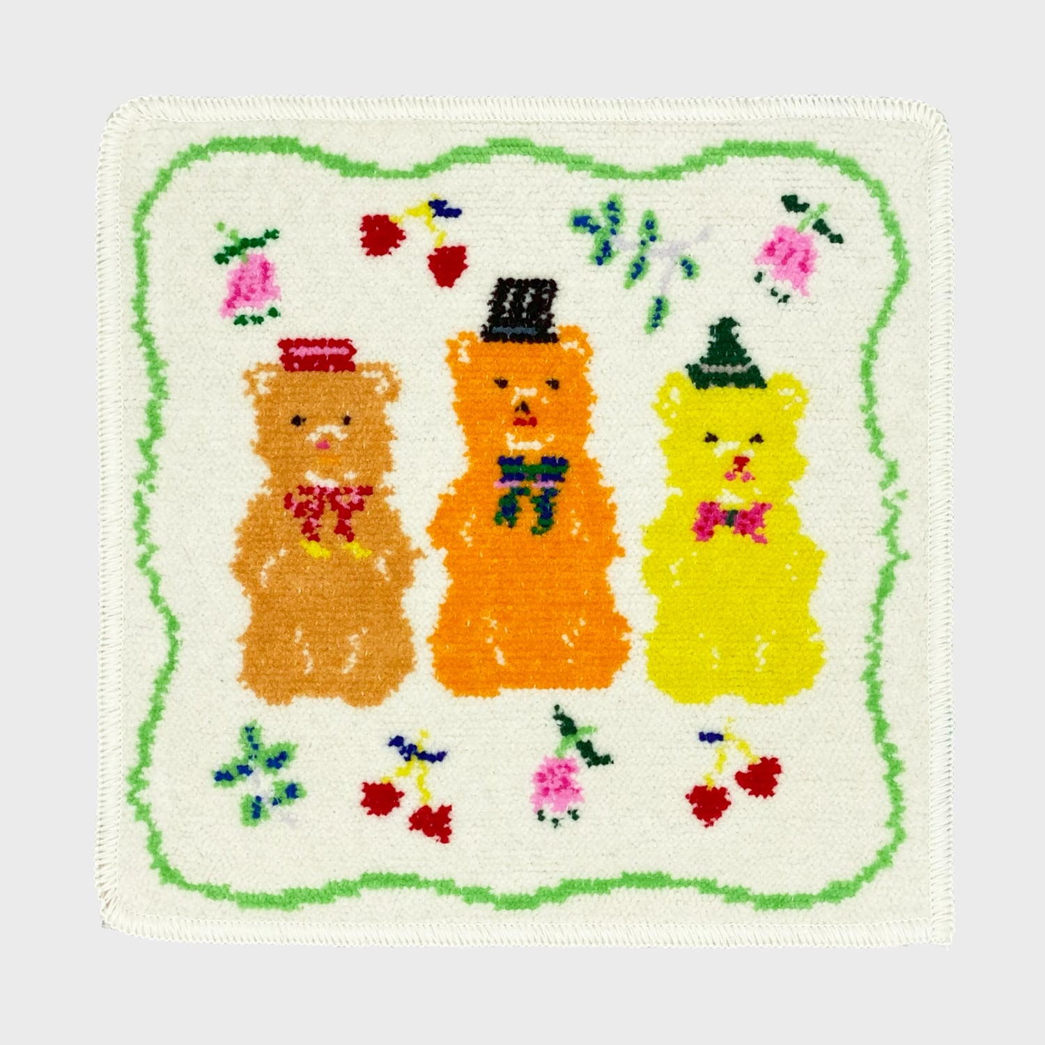 Aiko Fukawa】布川愛子 CHENILLE HANDKERCHIEF くまさんハチミツ