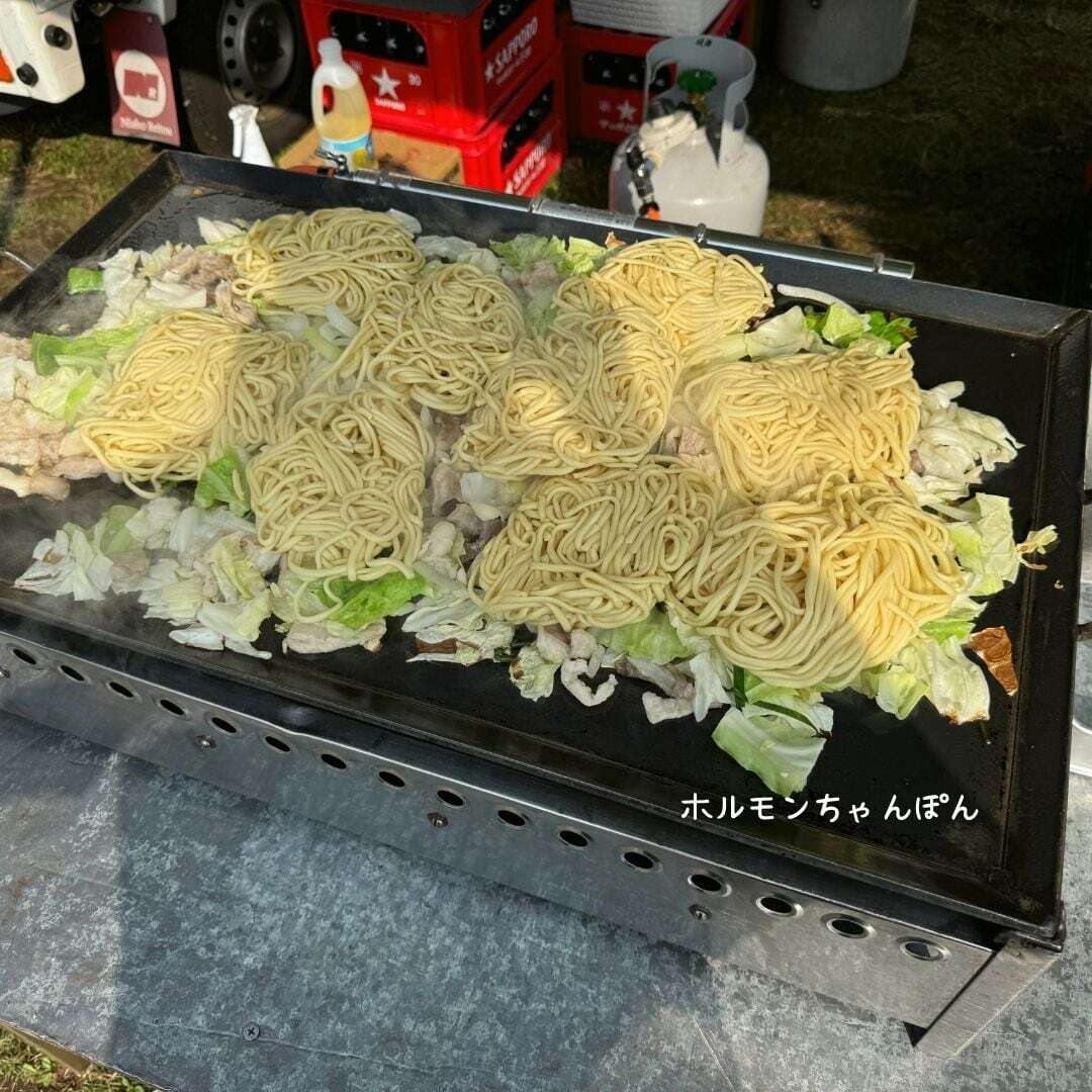 贅沢和牛もつ鍋】2～3人で満腹究極の「あご出汁醬油」もつ鍋セット