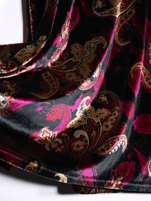 "DENIM & Co" arabesque pattern beautiful velours shirt