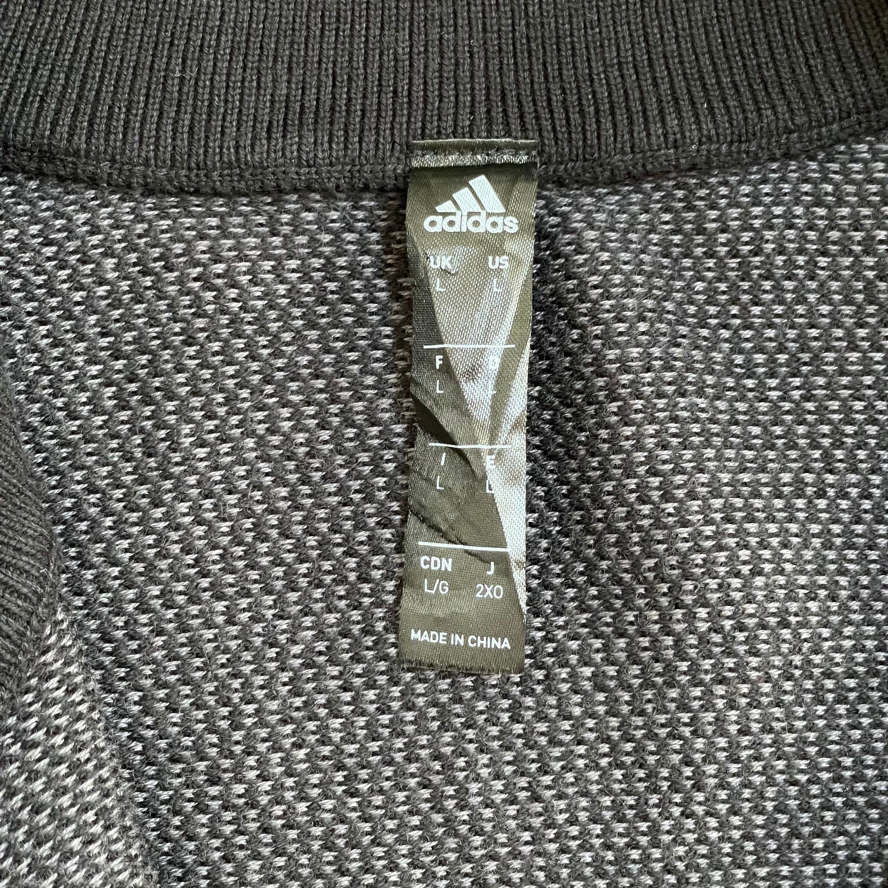 adidas　アディダス　カレッジロゴ　フーディー　パーカー　刺繍ロゴ　ジャージ