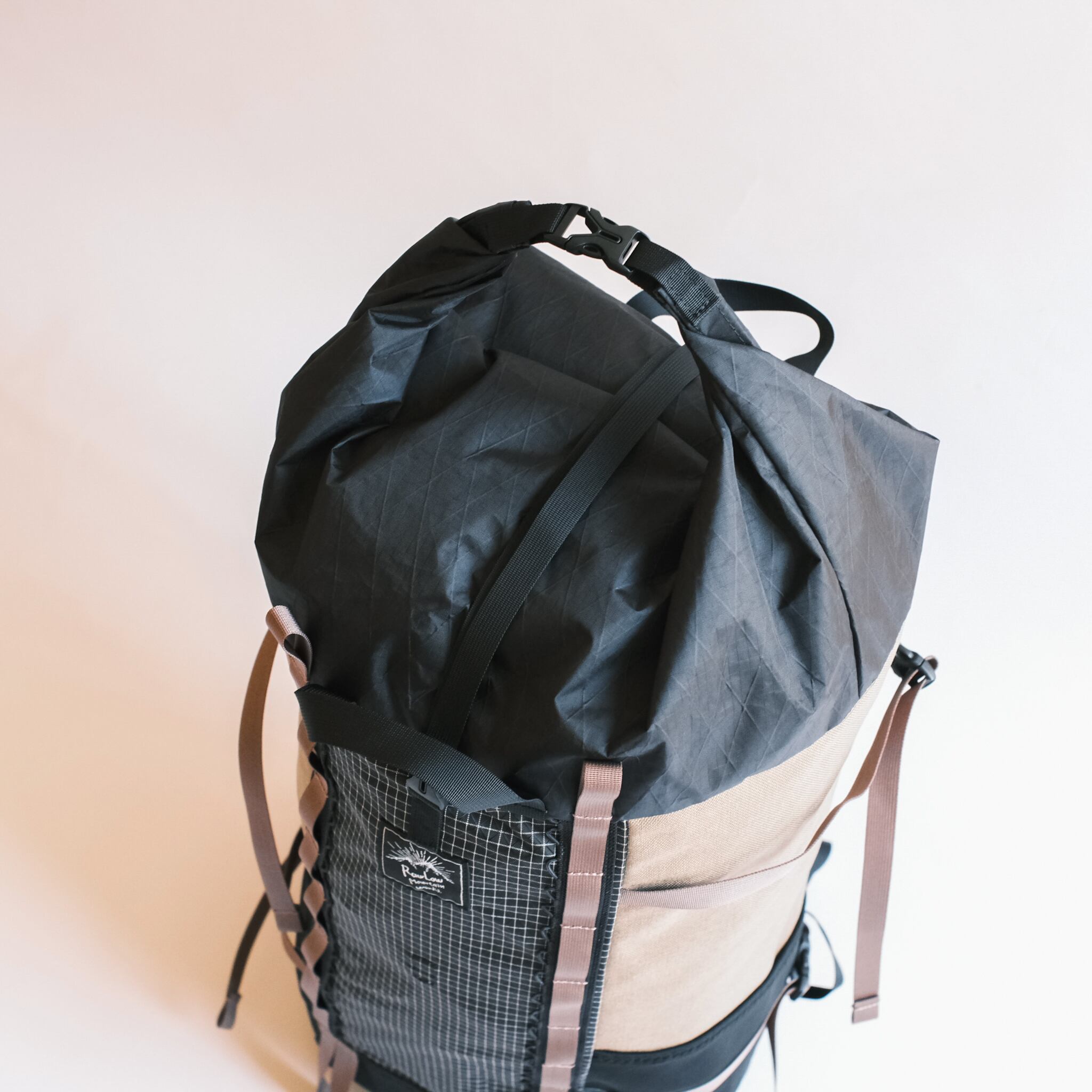 RawLow Mountain Works / Antelope (軽量でハードな本命バックパック
