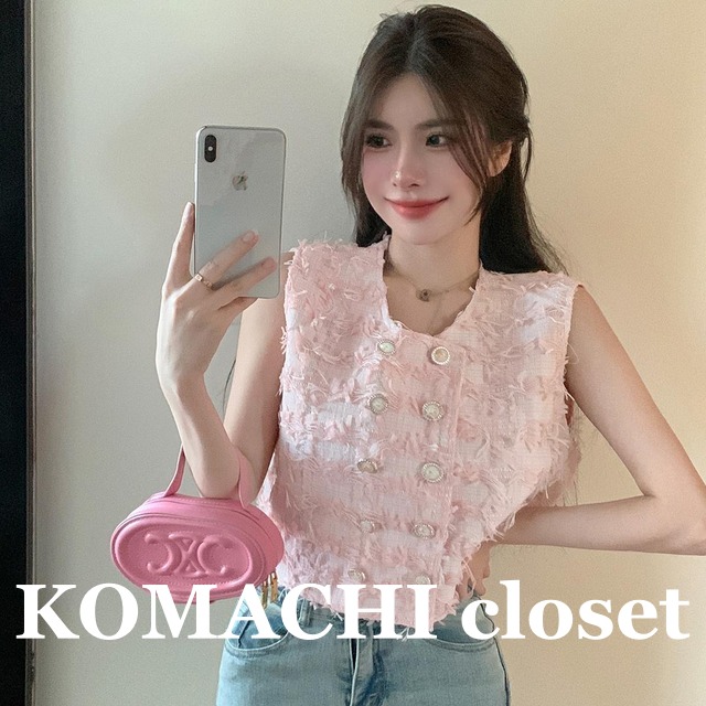 【送料無料】 ツイードジレ フェザー ダブルボタン ベスト ノースリーブ ラウンドネック ボタン  フェザー ルーズ 韓国 レディース  かわいい 可愛い 大人可愛い 大人女子 シンプル きれいめ カジュアル 大人 気品 上品 おしゃれ お洒落 こなれ感 抜け感 かっこいい きちんと 大人女子 キュート ラブリー  フェミニン S M L ピンク ホワイト 秋 オルチャン 10代 20代 30代  女子会 デート お泊まり 休日 普段使い  コーデ トレンド スタイル 楽チン