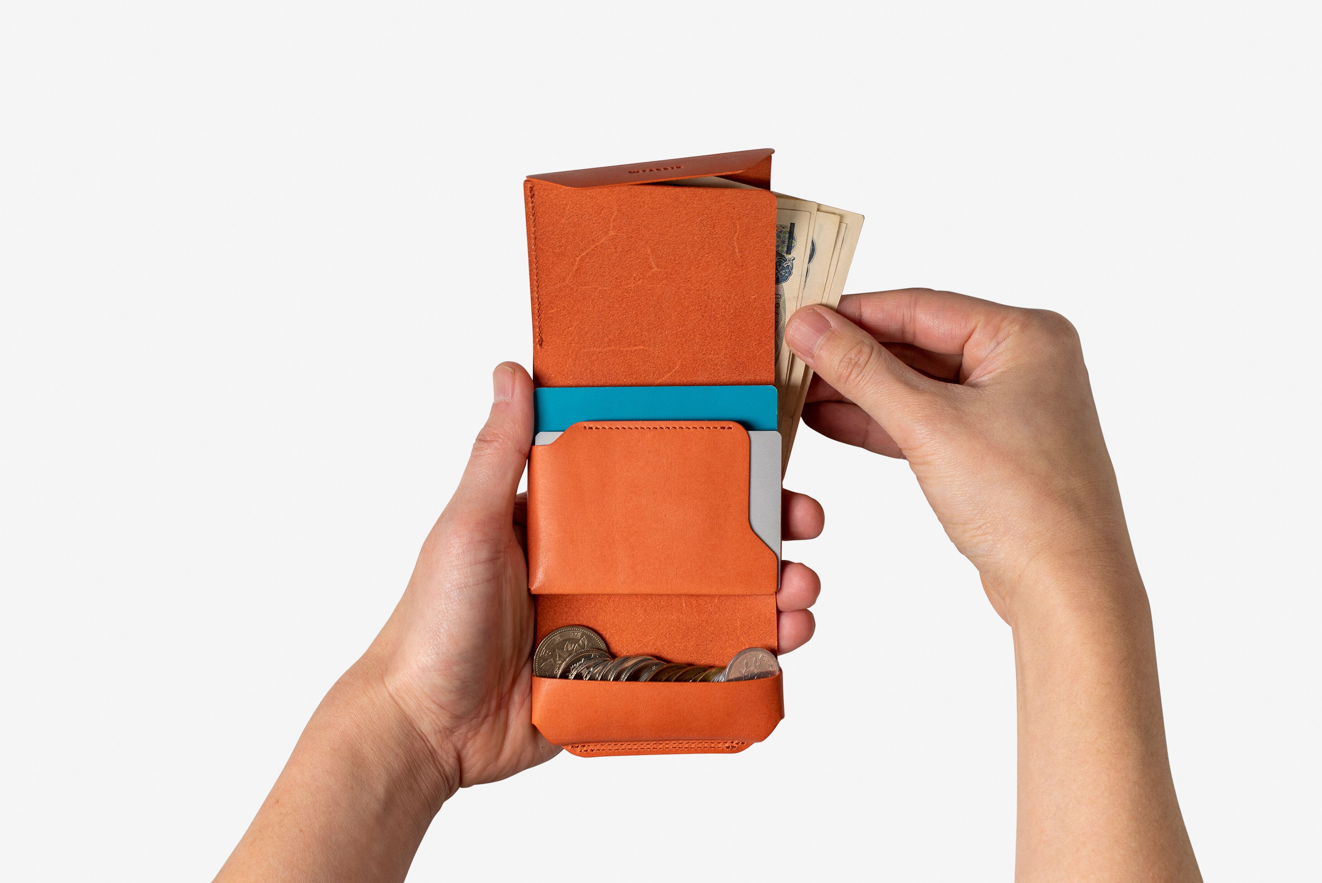 ミニマム＋αの財布 METRO / BERRY [限定色] | FABRIK® ONLINE STORE