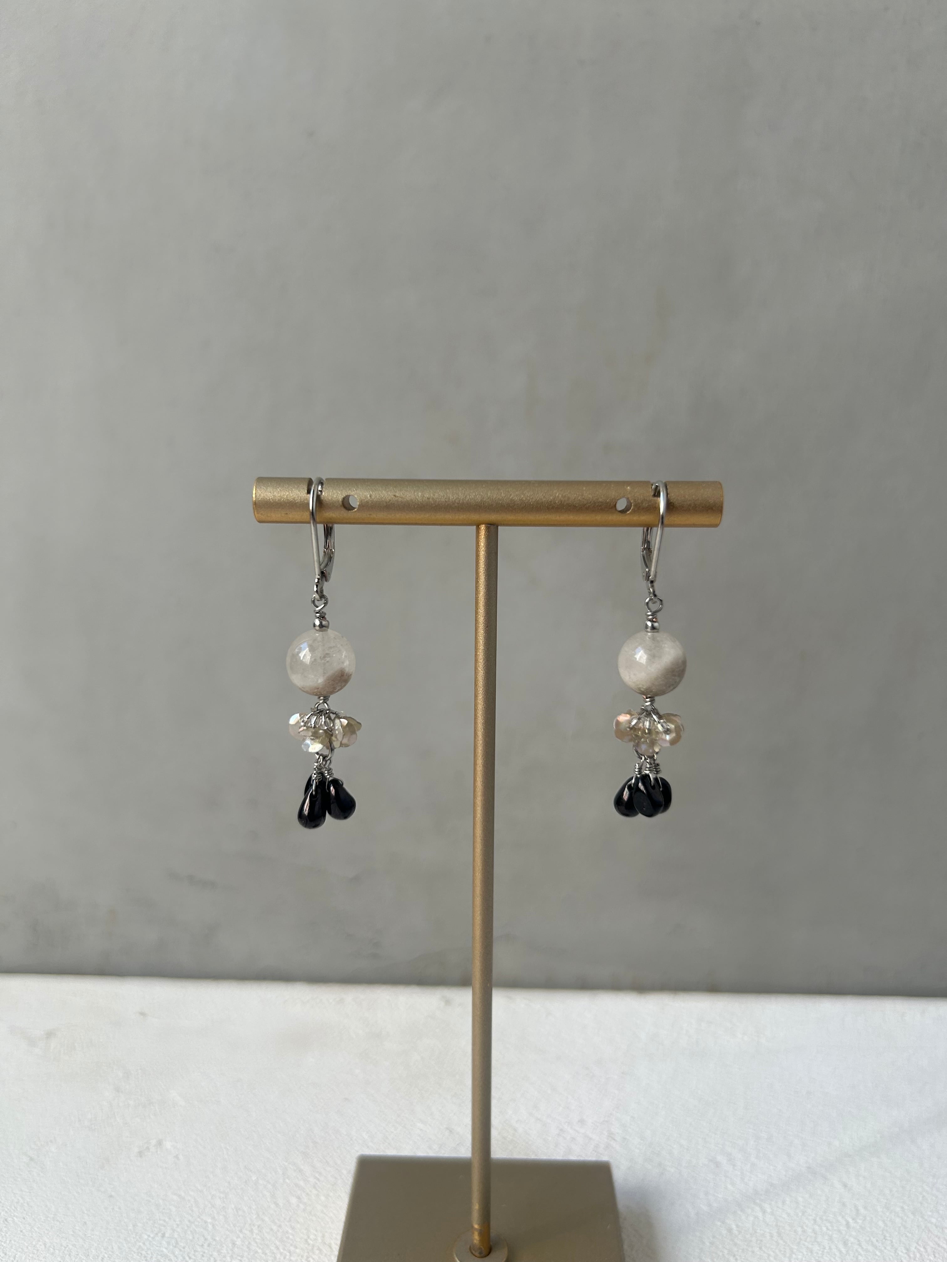 【天然石】ホワイトガーデンクォーツ/ピアス.イヤリング