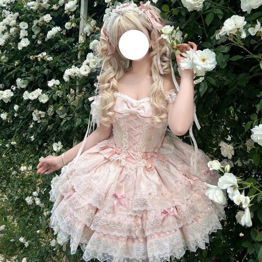 白薔薇の庭に咲く姫君 編み上げリボン×総レースの甘ロリワンピース