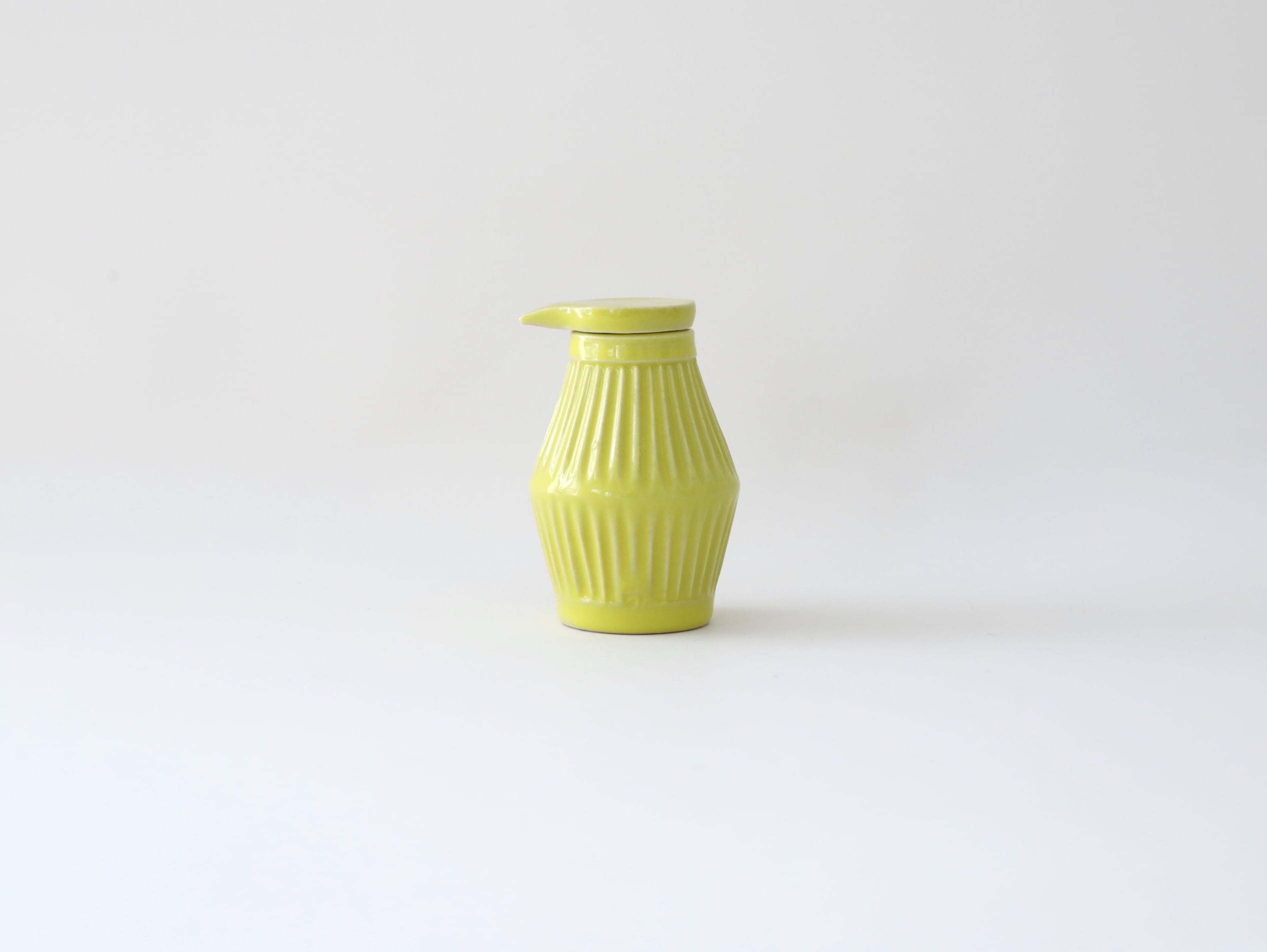 大江憲一 鉄釉醤油差し 大江憲一 鉄釉醤油差し | VIVAHDE