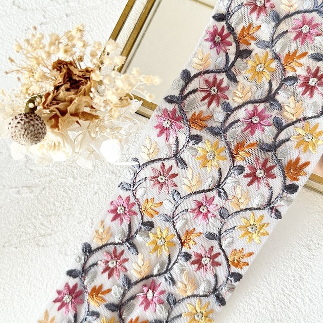 ワイド　[レッドイエロー]　インド刺繍リボン　3322