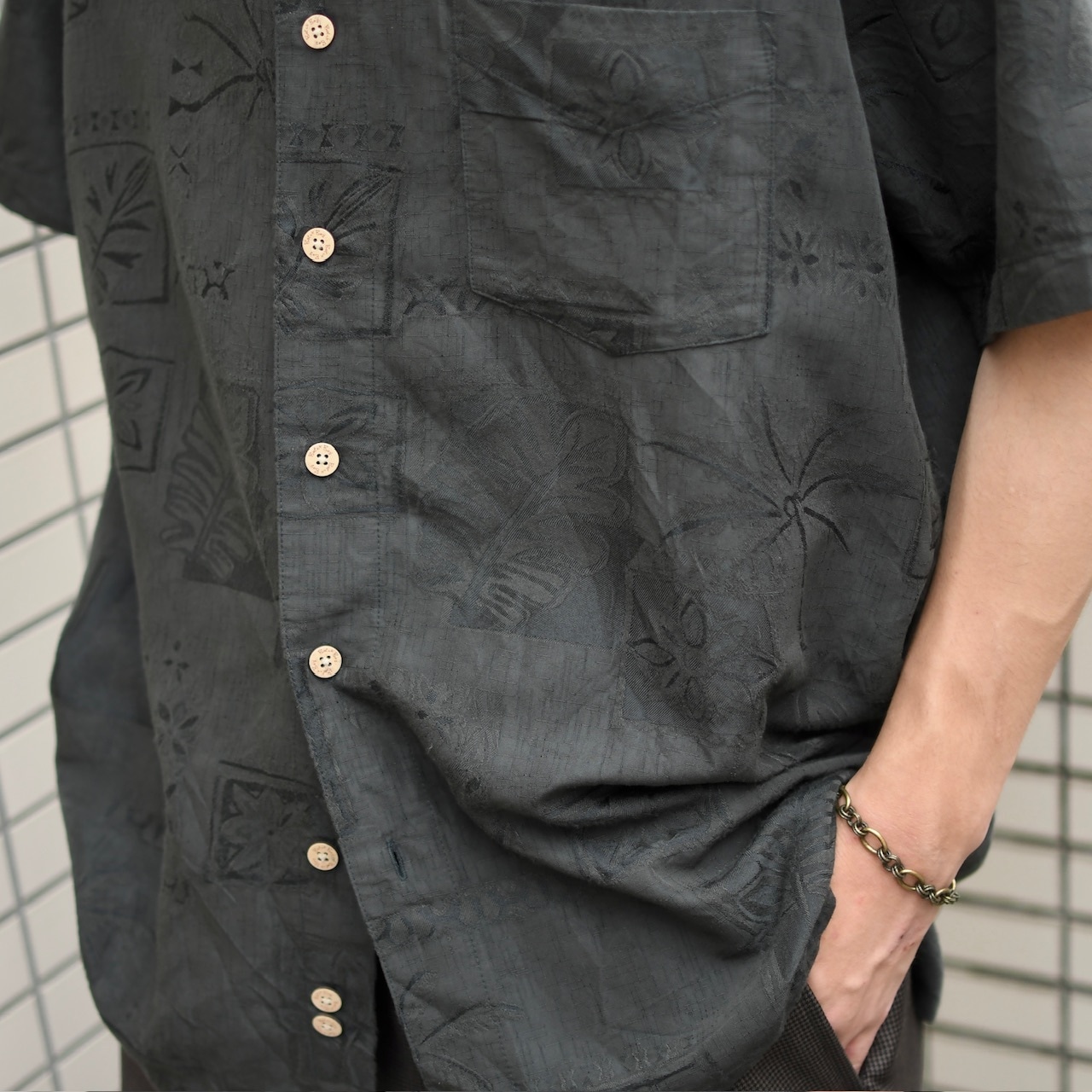 Batik BAY jacquard weave pattern aloha shirt