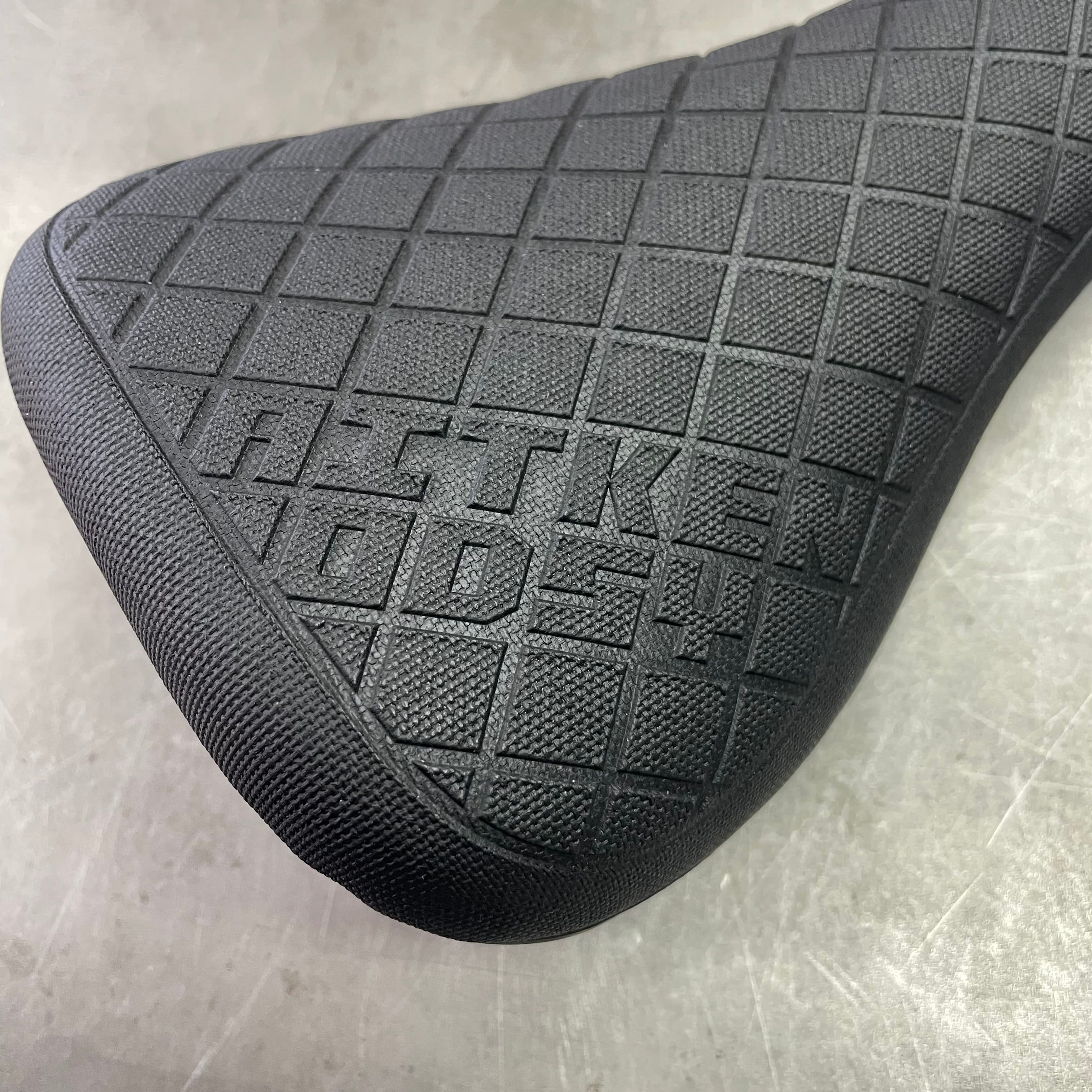 ODYSSEY MIKE AITKEN SADDLE | 自転車屋B ONLINE STORE