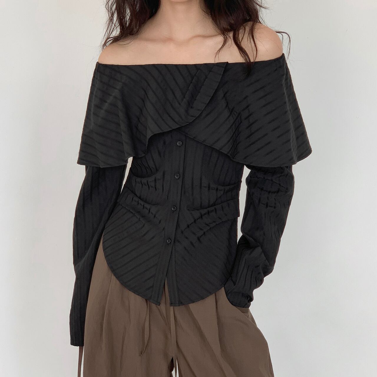 front button off-shoulder top L0071