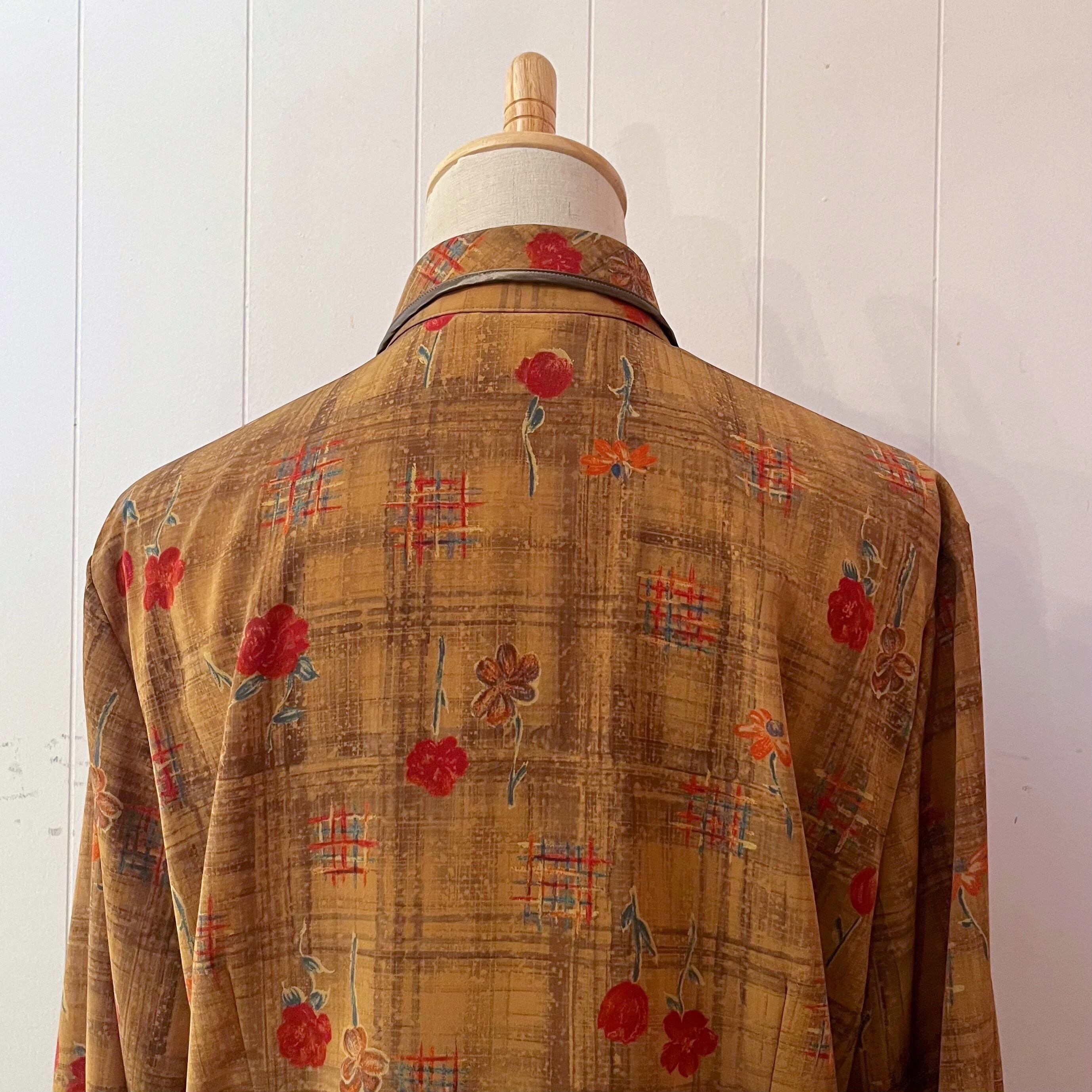 flower check blouse