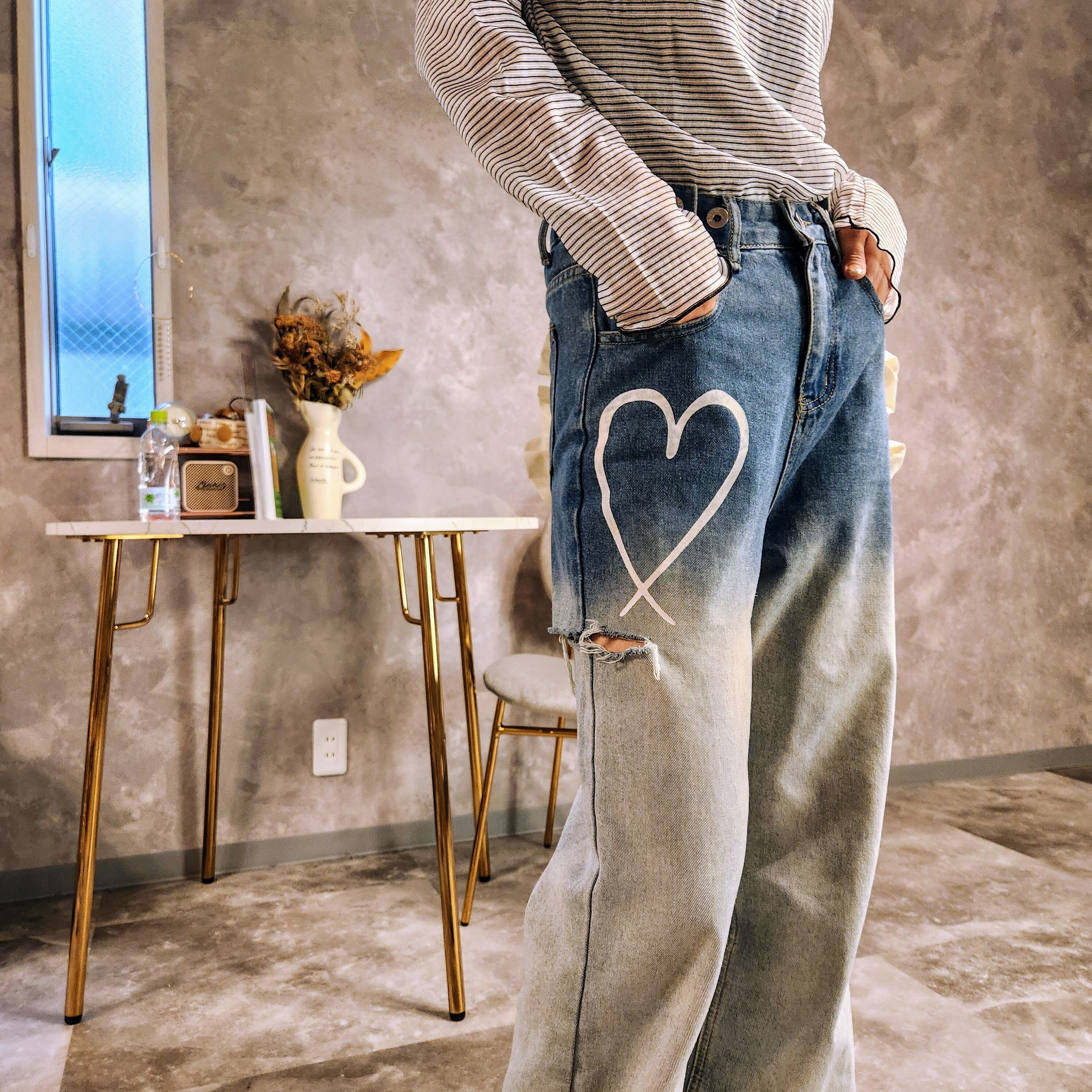 ハートプリント色抜きデニムパンツ☆サイズS☆M☆ | Charm by freely