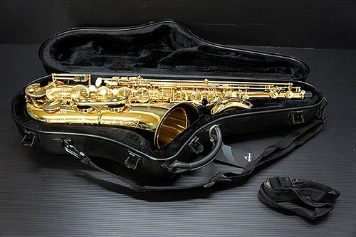 アンティグア Antigua ZZシリーズ　中古 テナーサックス 純正ハードケース付 LT7062719