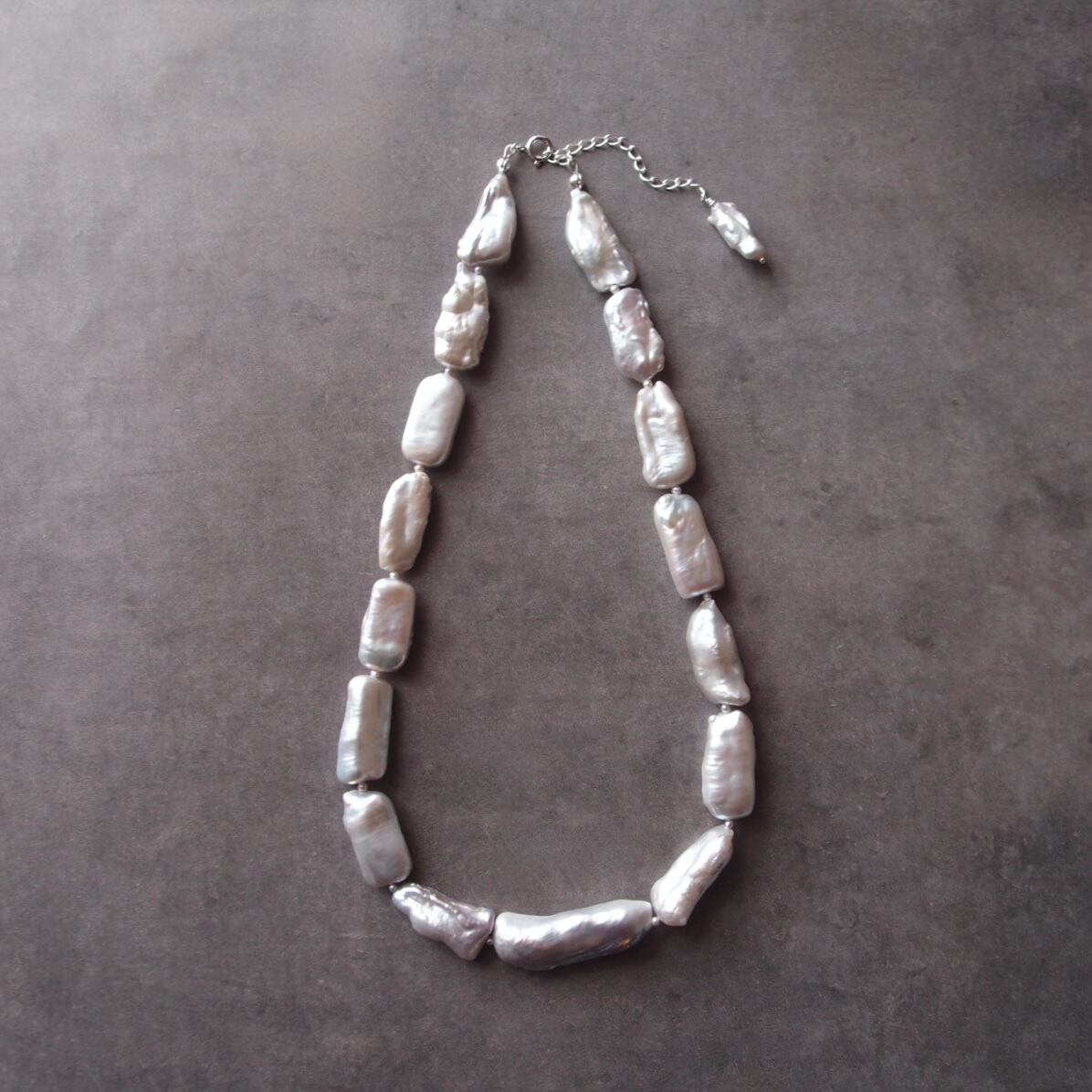 再入荷【SV】Biwa Pearl Necklace /ビワパール ネックレス(Light Gray)
