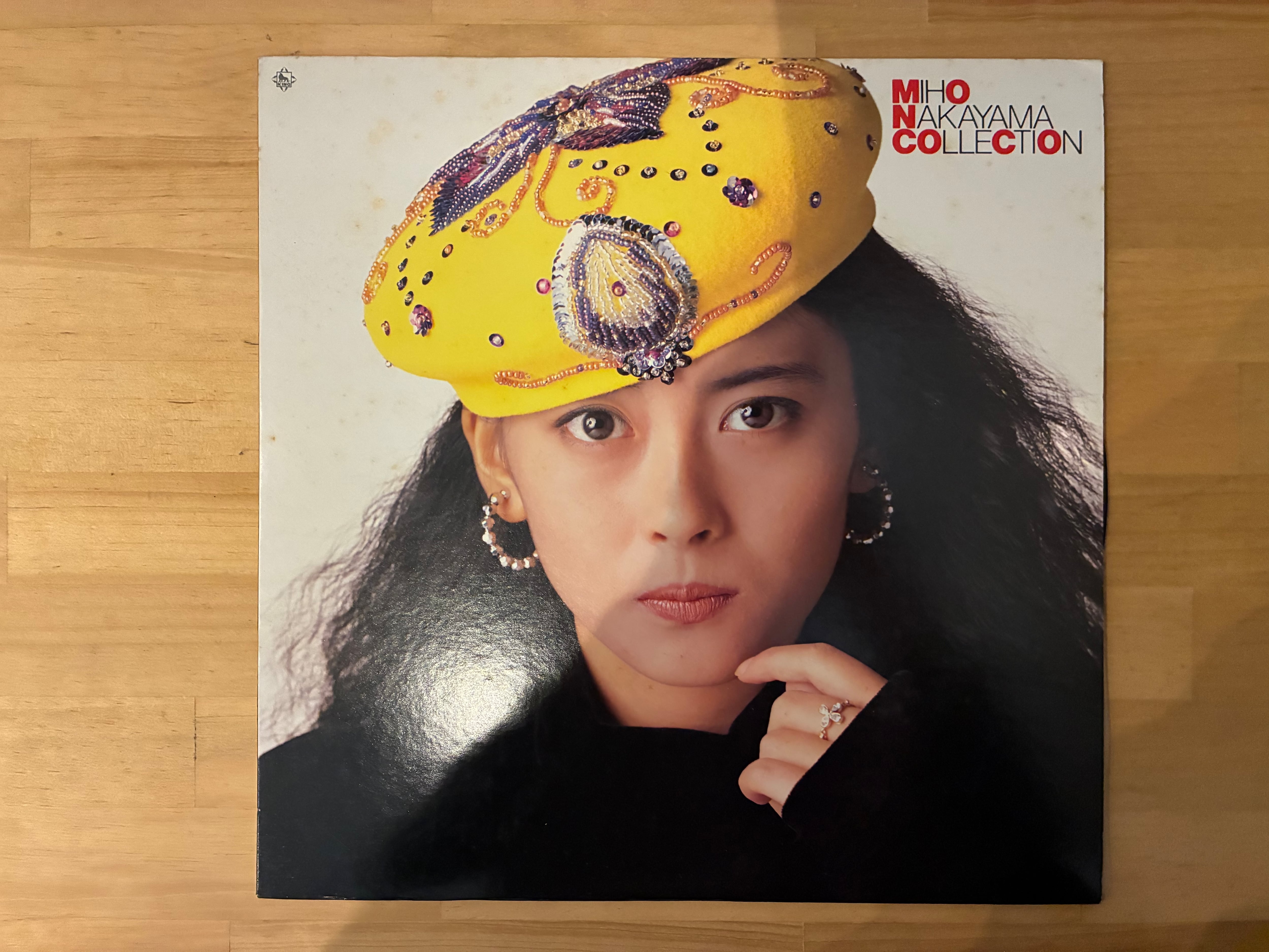 中山美穂 / COLLECTION | sixteen records (シックスティーンレコード)