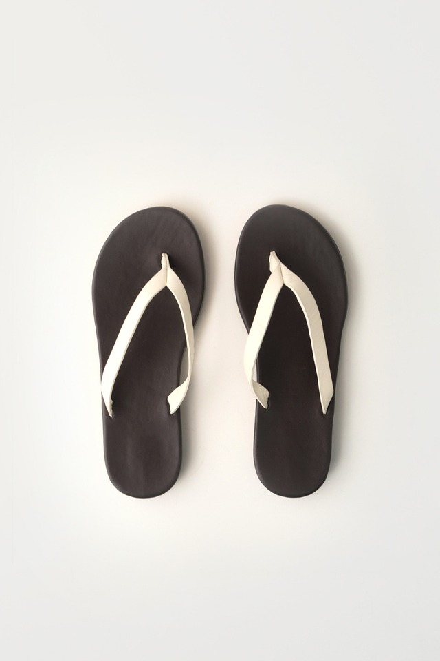 [NOTHING WRITTEN] Colette lamb sandals (Chocolate ivory) 正規品 韓国ブランド 韓国通販 韓国代行 韓国ファッション ナッシングリトゥン 日本 店舗