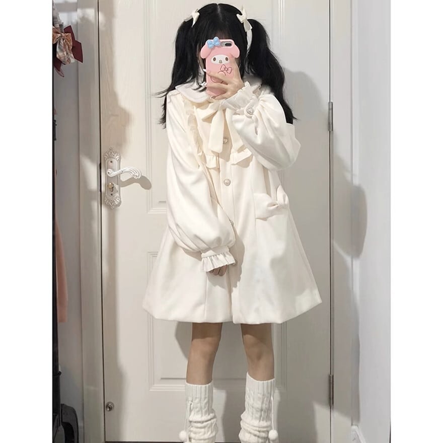 新宿アルタ限定　匿名配送　特大リボン　高級ウールコート　オフホワイト　白　量産型 ゴスロリ通販 With U ホワイトロリータ コート 原宿ファッション