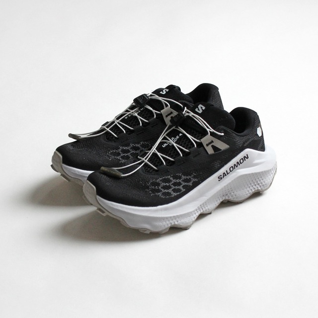 SALOMON（サロモン）W ULTRA GLIDE 4 Black / White / Silver Cloud ウィメンズ トレイルランニングシューズ