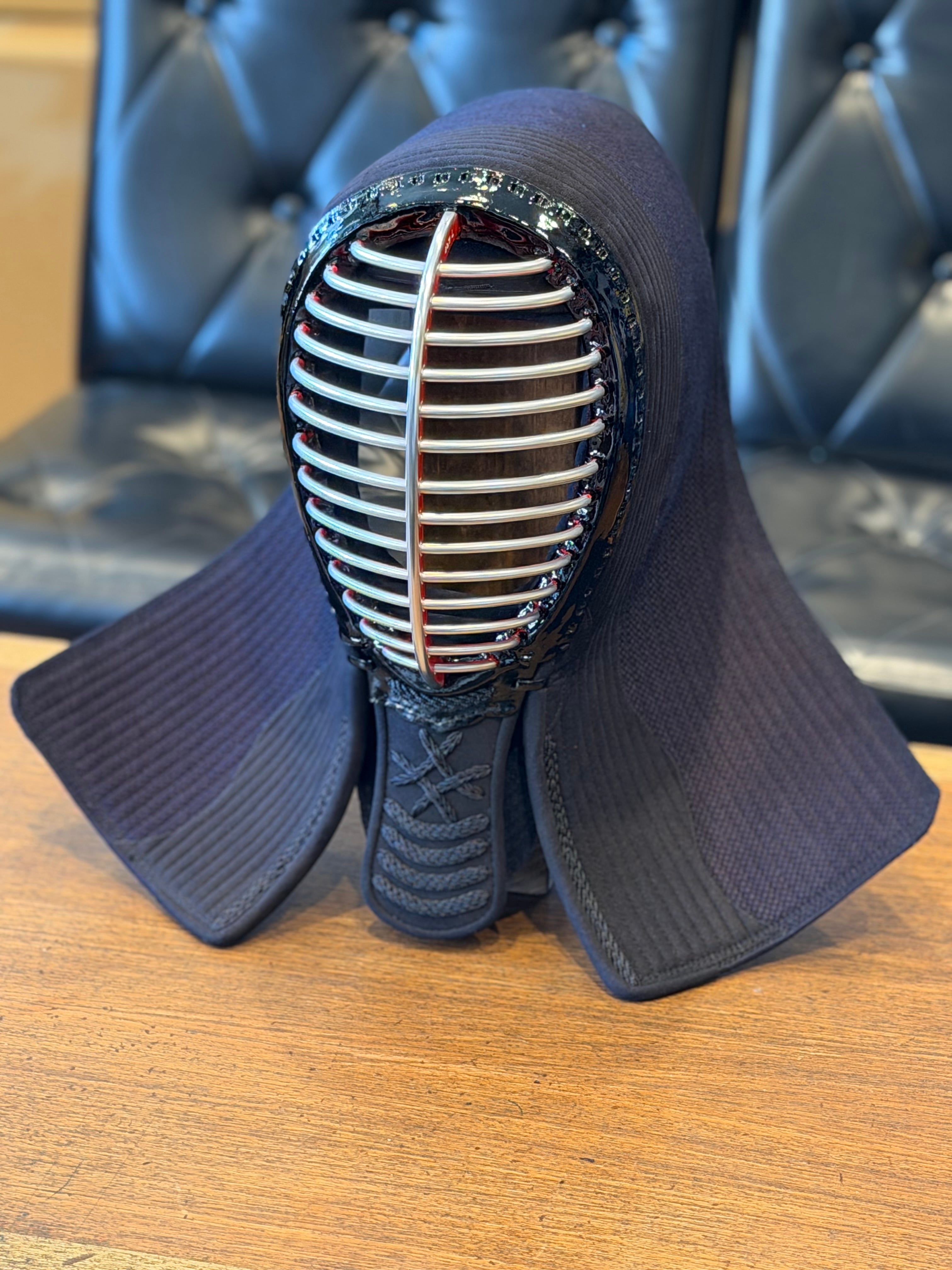 【刺しが選べる2026年新仕様 スーパーゼブラD✨数量限定の激アツ予約販売✨】【 人気の新スーパーゼブラ✨直線刺】【面サイズ64〜72】練習用 試合用兼用防具『スーパーゼブラD』8㎜/10㎜✨人工皮 面