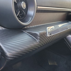 【トヨタGR86用】ドリンクホルダー付きテーブル「カーボン調」