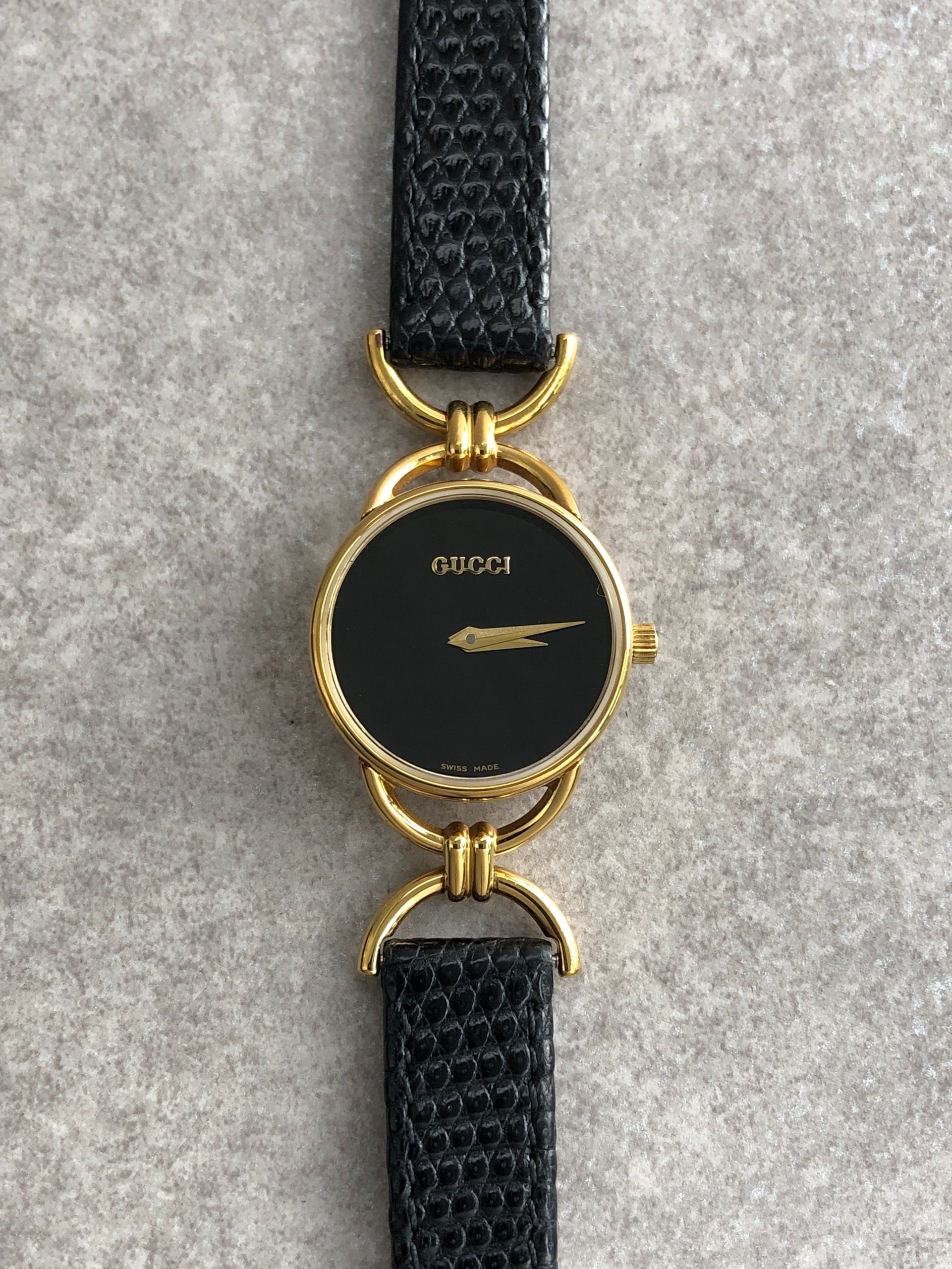 (週末セール/ビンテージ)グッチGUCCI 腕時計 GUCCI グッチ 腕時計 ブラック クウォーツ 6000.2l vintage