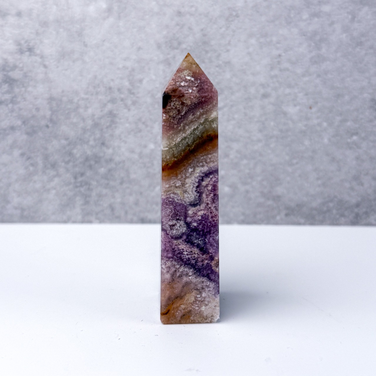 バンデッドフローライト タワー ＊ Fluorite ＊ 天然石